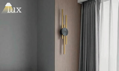 Arcato Moderne lineare Wandleuchte - Schwarz/Gold Metall für das Wohnzimmer