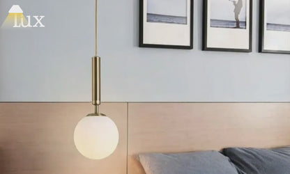 Vetro Moderne Gold-Pendelleuchte – Kugelförmige Glas-/Metallleuchte für das Esszimmer