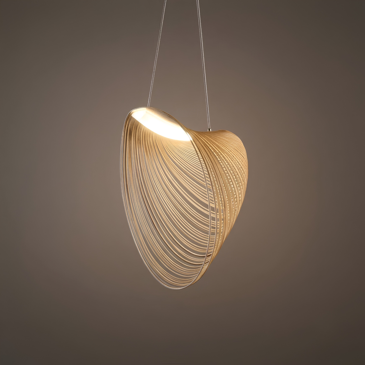 Zenno Art-Deco-Pendelleuchte – Unregelmäßiges Holzdesign für das Esszimmer