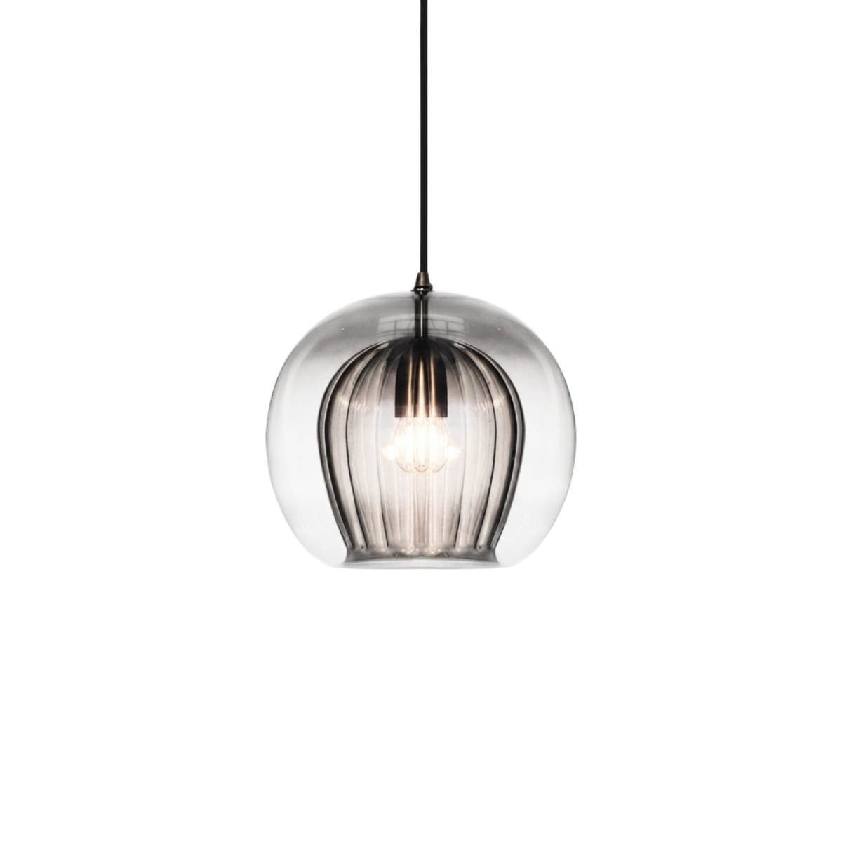 Vetro Nordic Globe Pendelleuchte – Klares oder bernsteinfarbenes Glas fürs Schlafzimmer