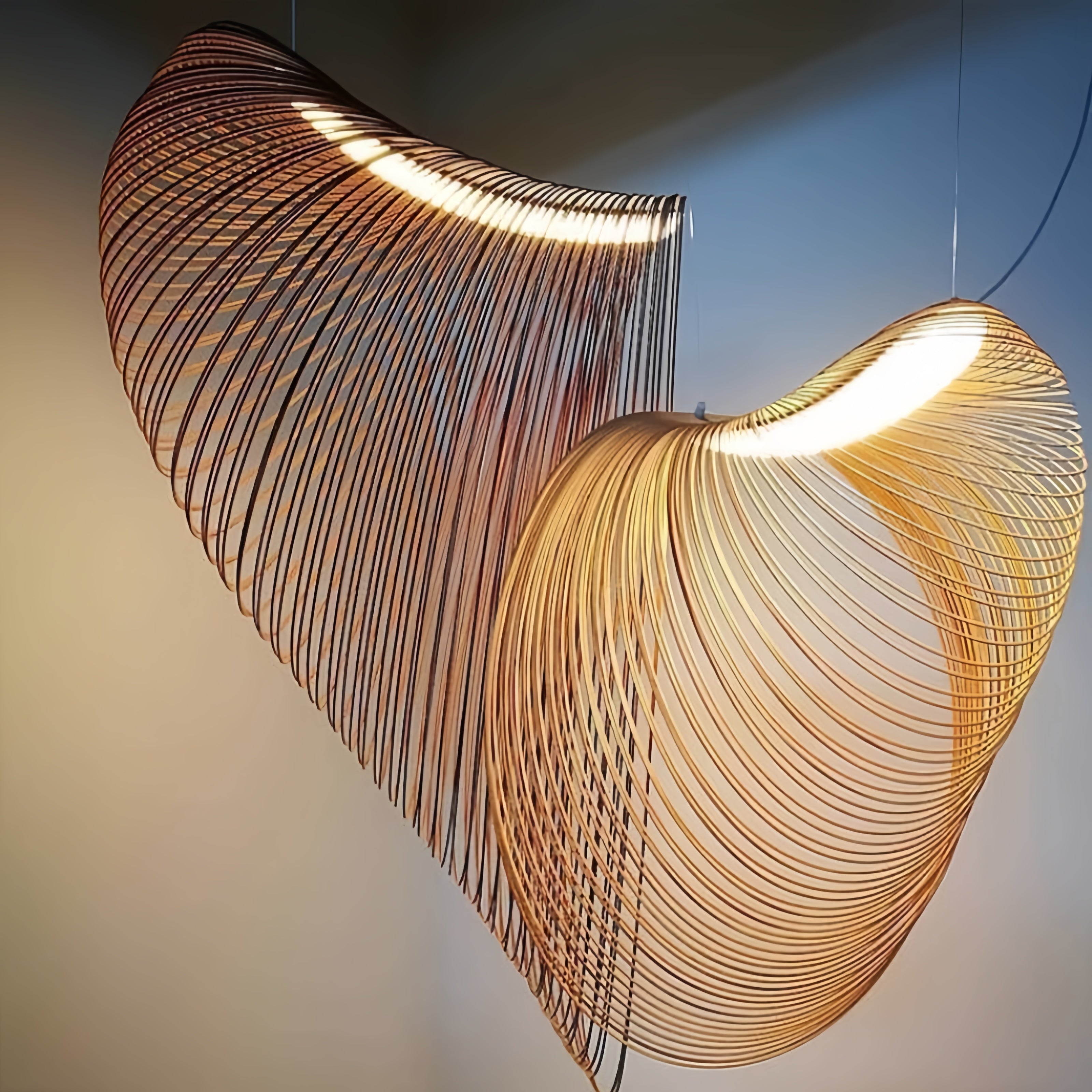 Zenno Art-Deco-Pendelleuchte – Unregelmäßiges Holzdesign für das Esszimmer